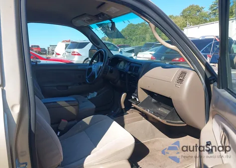 2003 Toyota Tacoma Base V6 из США, поврежденный, VIN 5TEHN72N03Z206221